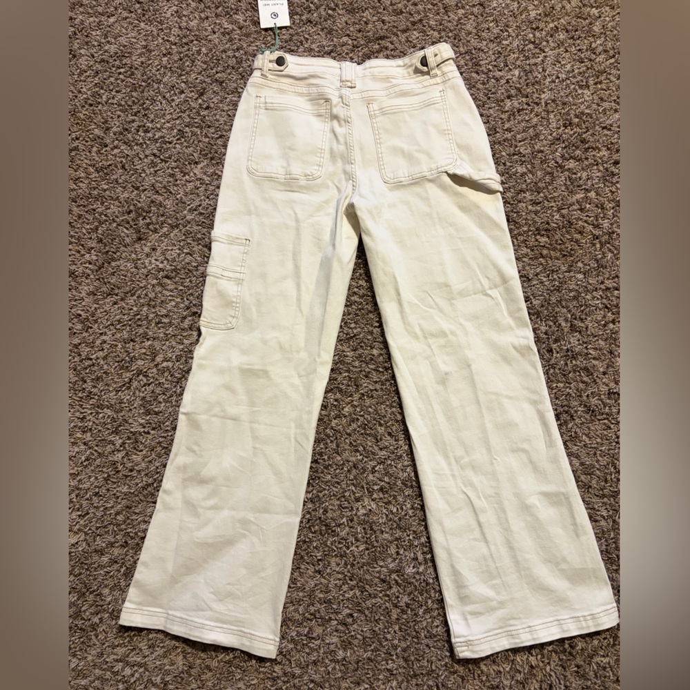 Elegant Cream Wide Leg Jeans